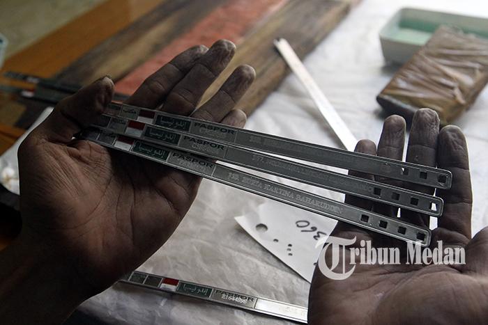 12052024_PEMBUATAN_GELANG_HAJI_DANIL_SIREGAR_1jpg.jpg<pf>12052024_PEMBUATAN_GELANG_HAJI_DANIL_SIREGARjpg.jpg<pf>12052024_PEMBUATAN_GELANG_HAJI_DANIL_SIREGAR_5jpg.jpg<pf>1212052024_PEMBUATAN_GELANG_HAJI_DANIL_SIREGAR_2jpg.jpg<pf>12052024_PEMBUATAN_GELANG_HAJI_DANIL_SIREGAR_3jpg.jpg