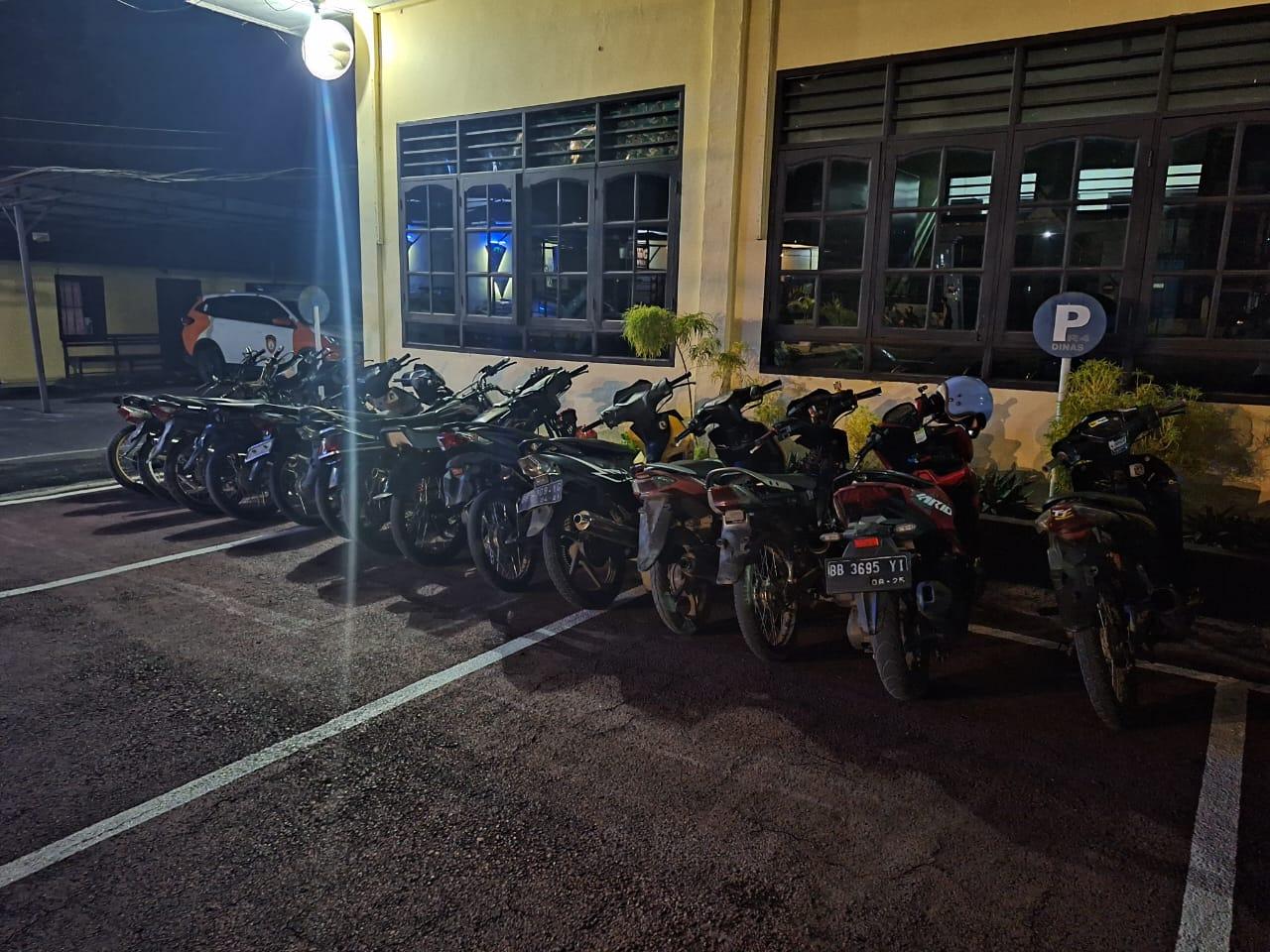 13-unit-sepeda-motor-diamankan-ke-Polres-Dairi.jpg