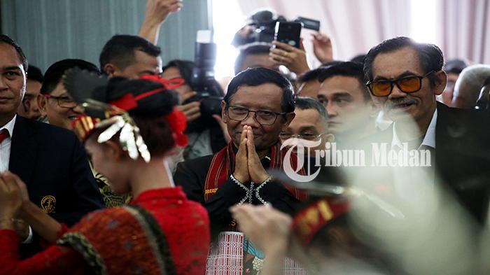 Berita Foto: HUKUM Tak Tegak Tanpa Perbaikan Sistem Politik, Mahfud MD Isi Kuliah Umum di Nommensen - 15012024_KULIAH-UMUM_ABDAN-SYAKURO-4.jpg