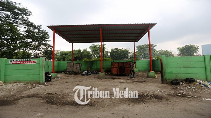 Berita Foto: Warga Kota Medan Mengeluh, DPRD Segera Revisi Tarif Retribusi Sampah yang Baru - 29042024_RETRIBUSI-SAMPAH_ABDAN-SYAKURO-4.jpg