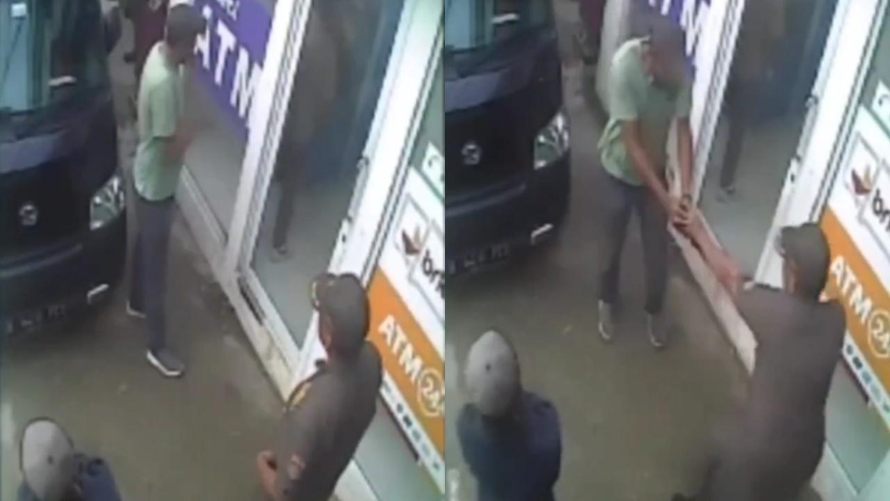 VIRAL Aksi Seorang Pria Pukuli Pegawai Mini Market Hanya karena Tersenggol Ketika Angkut Barang