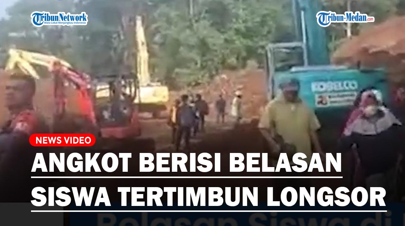 Angkot-Berisi-Belasan-Siswa-Tertimbun-Longsor.jpg
