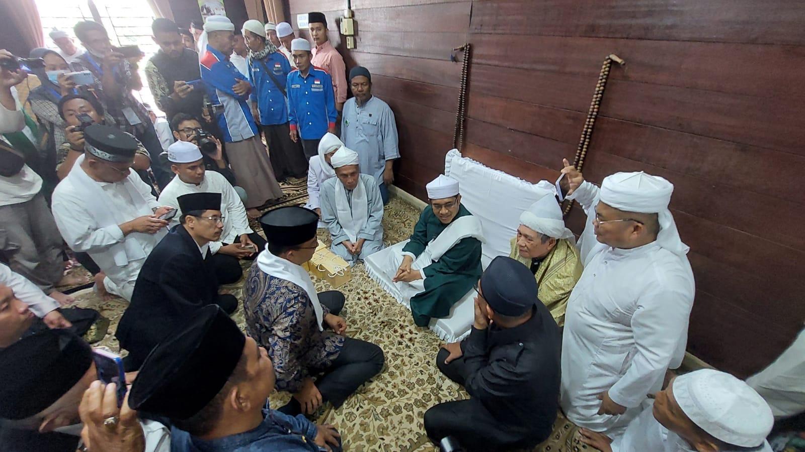 Anies-Baswedan-dan-Nasdem-Kunjungi-Desa-Besilam.jpg