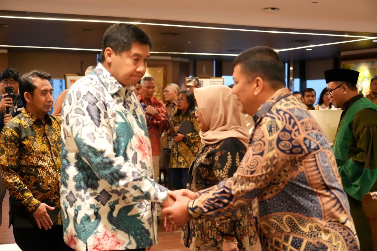 Asisten Pemulihan Aset Kejatisu Ronald Bakara Ditunjuk Kepala Biro Hukum Kementerian PKP - Tribun-medan.com