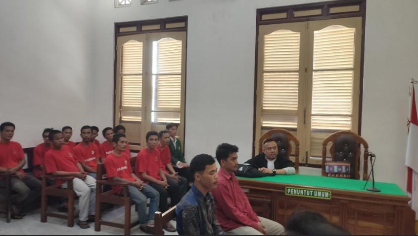 Kasus 25 Liter BBM Jadi Perkara Pertama yang Dapat Pemaafan Hakim di PN Medan - Tribun-medan.com