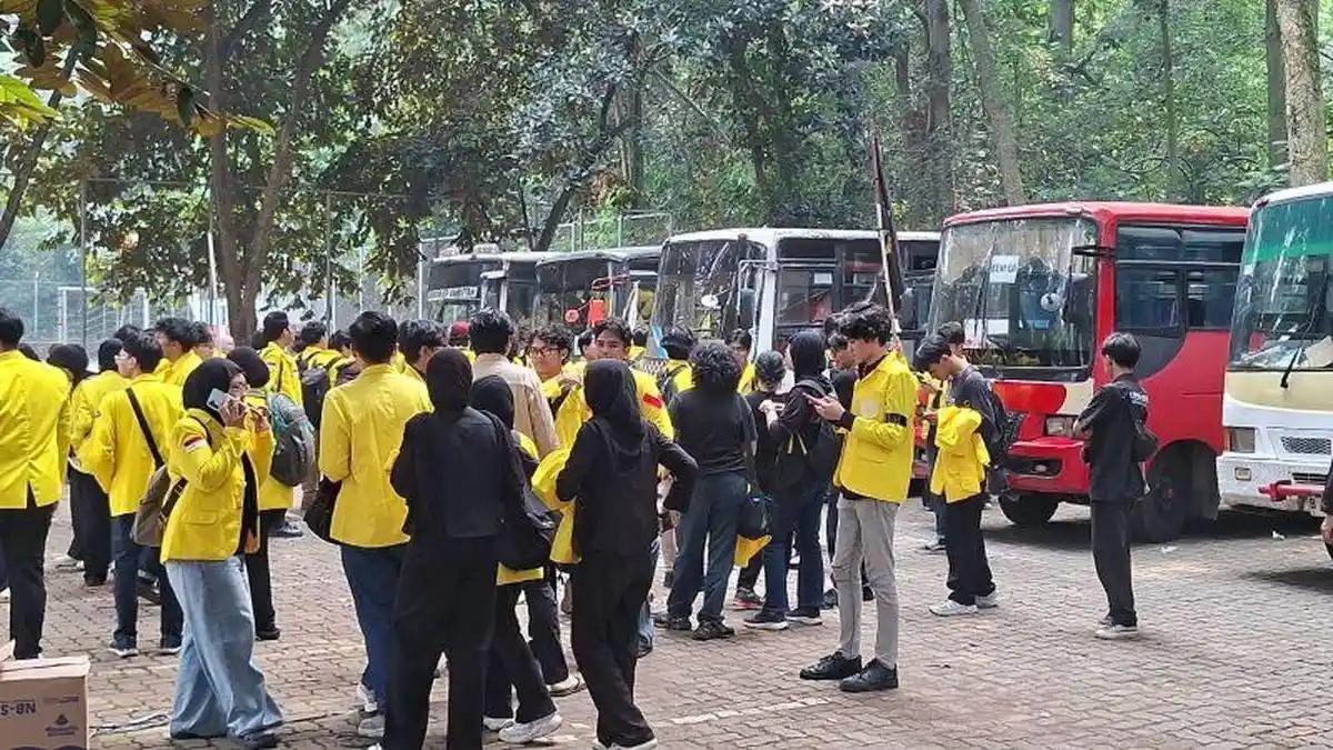 BEM-UI-mulai-bergerak-demo-Indonesia-Bangkrut.jpg