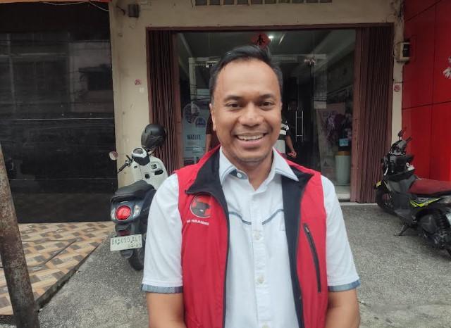 Bendahara-PDIP-Medan-Boydo-Panjaitan-saat-diwawancarai_.jpg