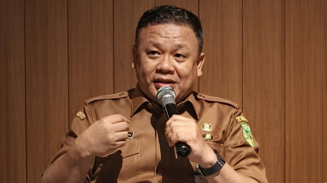 Benny-Sinomba-Siregar-dicopot.jpg