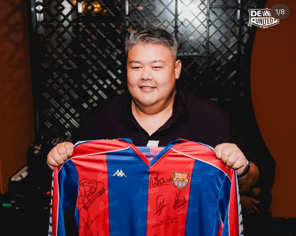 Bos-dewa-united.jpg