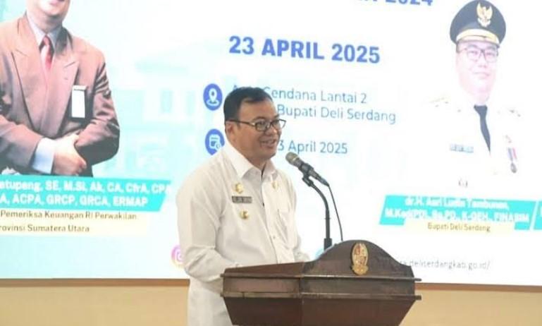 Bupati-Deli-Serdang-dr-Asri-Ludin-Tambunan-memberikan-bimbingan_91225.jpg