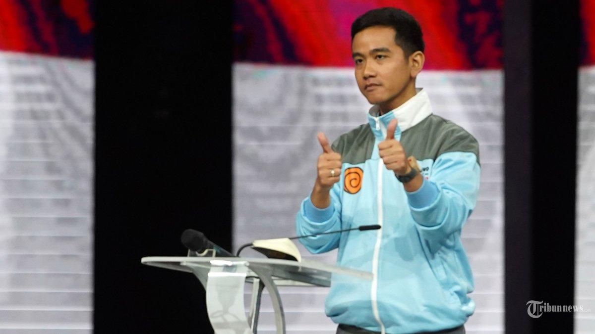 Bobby Nasution Bela Gibran Rakabuming soal Penampilan Debat Cawapres: Kalau Mau Santai Silaturahmi