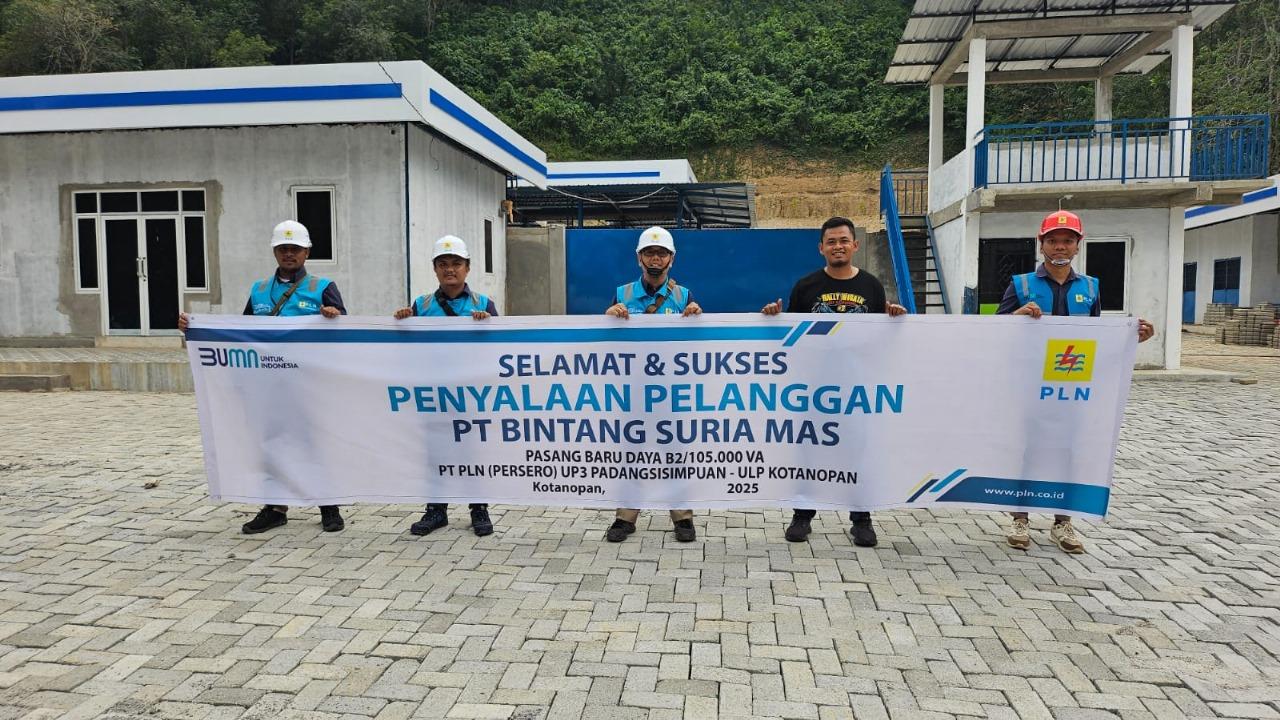 Ceremony-penyalaan-pelanggan-PT-Bintang-Suria-Mas-bersama-tim-PLN-ULP-Kotanopan.jpg