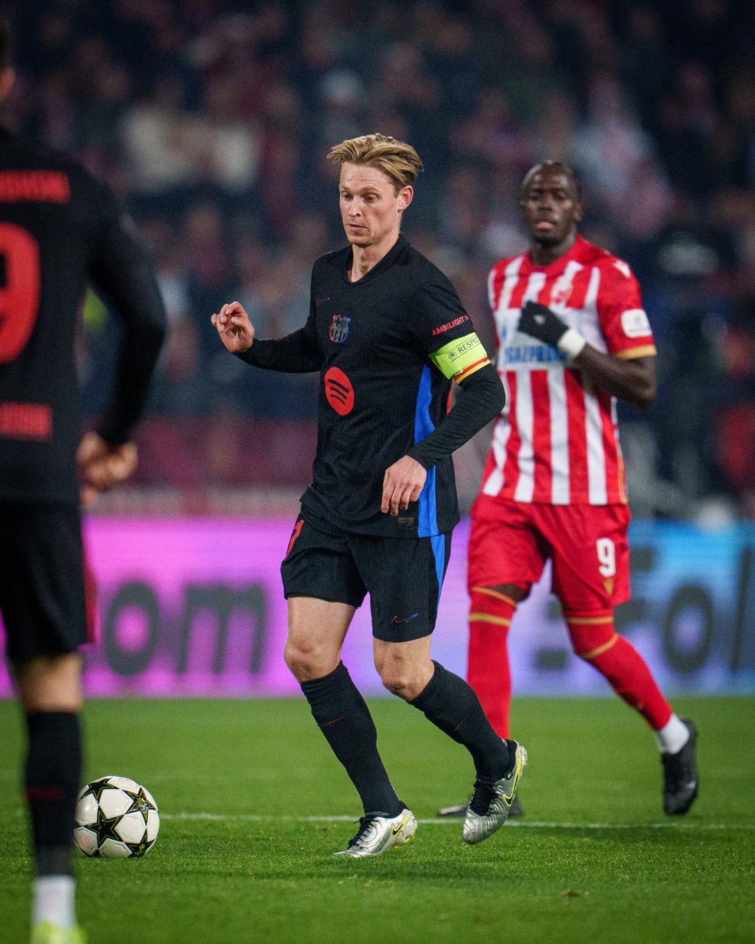 De-jong-barcelona-vs-red-star.jpg