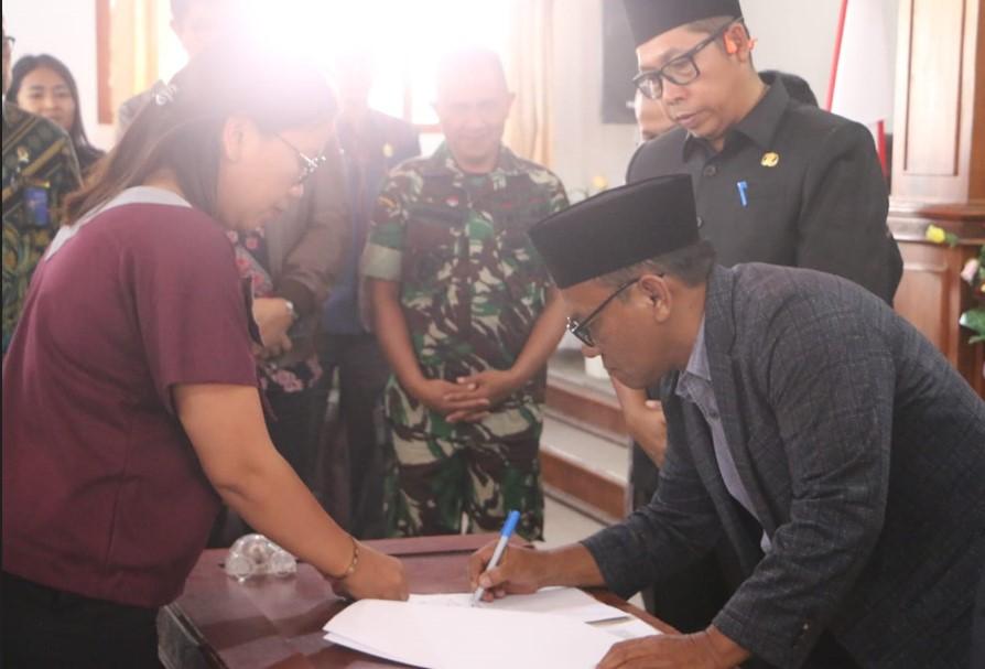 Dewan-Perwakilan-Rakyat-Daerah-DPRD-Kabupaten-Tapanuli-Utara-secara-resmi.jpg