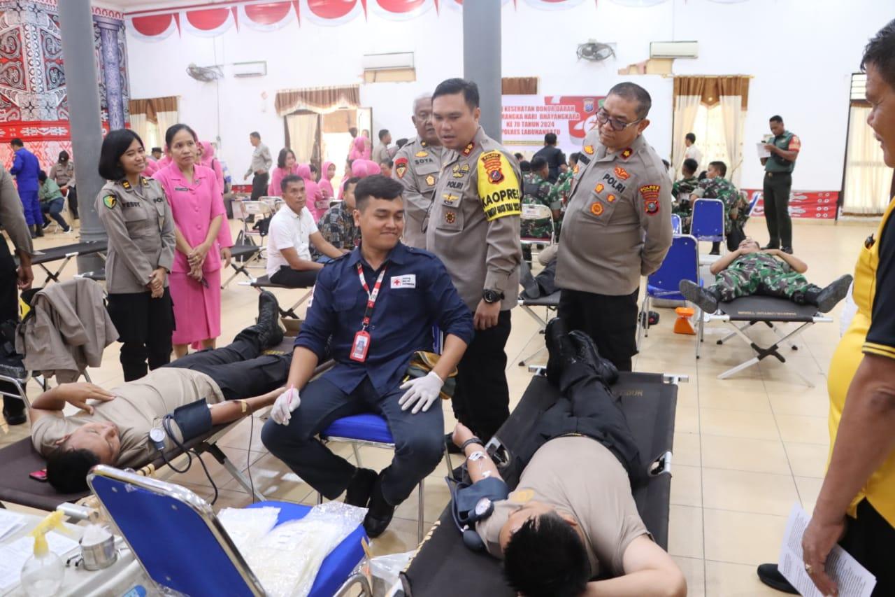 Donor-darah-di-Mapolres-Labuhanbatu-HUT-Bhayangkara.jpg