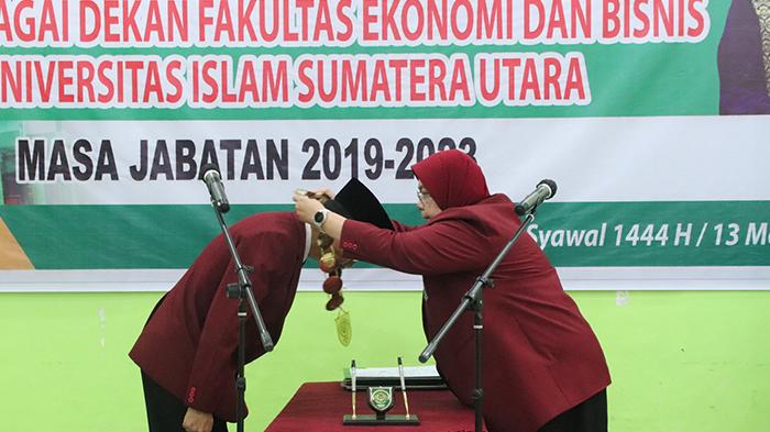 Dr-Nur-M-Ridha-Tarigan-SE-MM-Resmi-Menjadi-Dekan-FEB-UISU-1.jpg