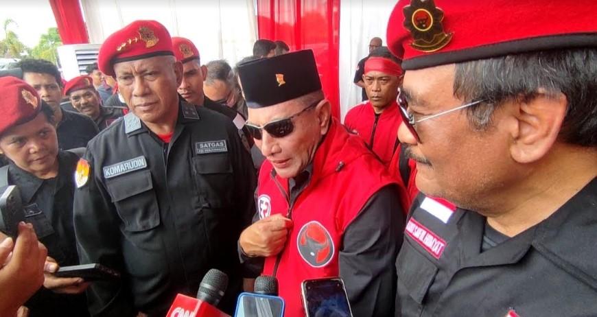 DULU Bersebrangan dengan Edy Rahmayadi, Kini PDIP Usung Eks Pangkostrad di Pilgub Sumut:Dia Petarung