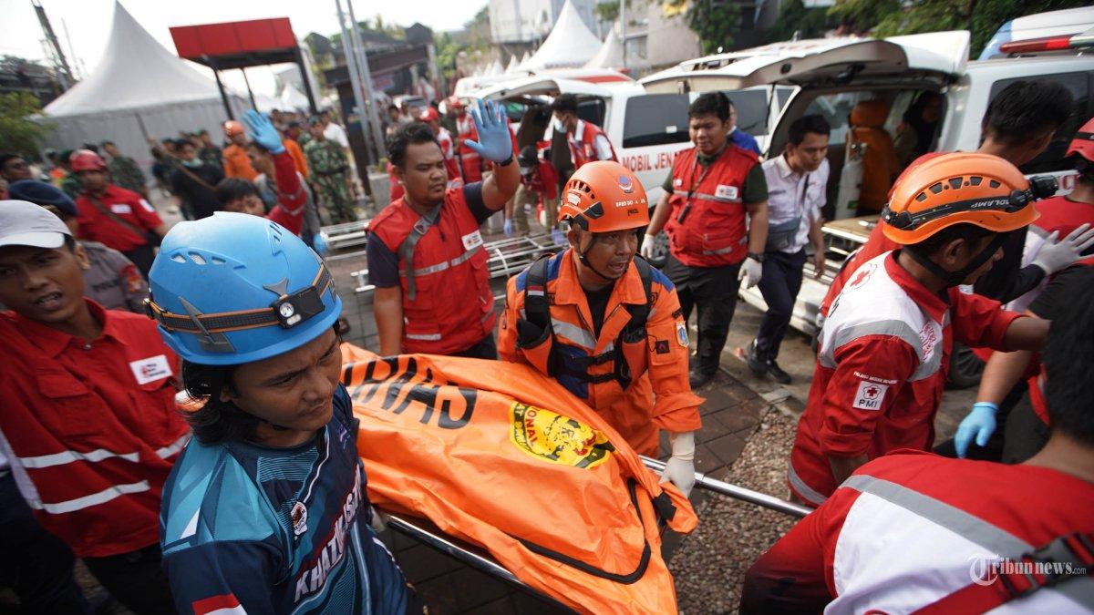 Polda Metro Jaya Update Korban Meninggal Kecelakaan Kereta di Bekasi Menjadi 16 Orang