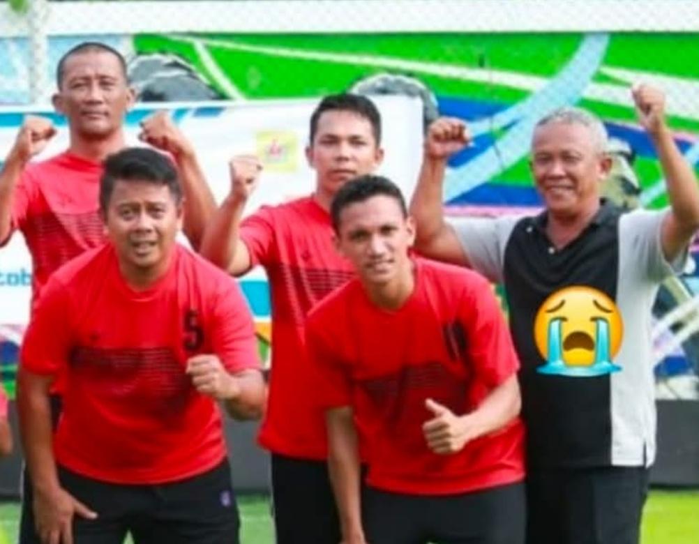 FOTO-BERSAMA-Rahim-Syah-kanan-pertama.jpg