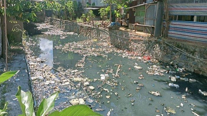 Foto-ilustrasi-sungai-berisi-sampah.jpg