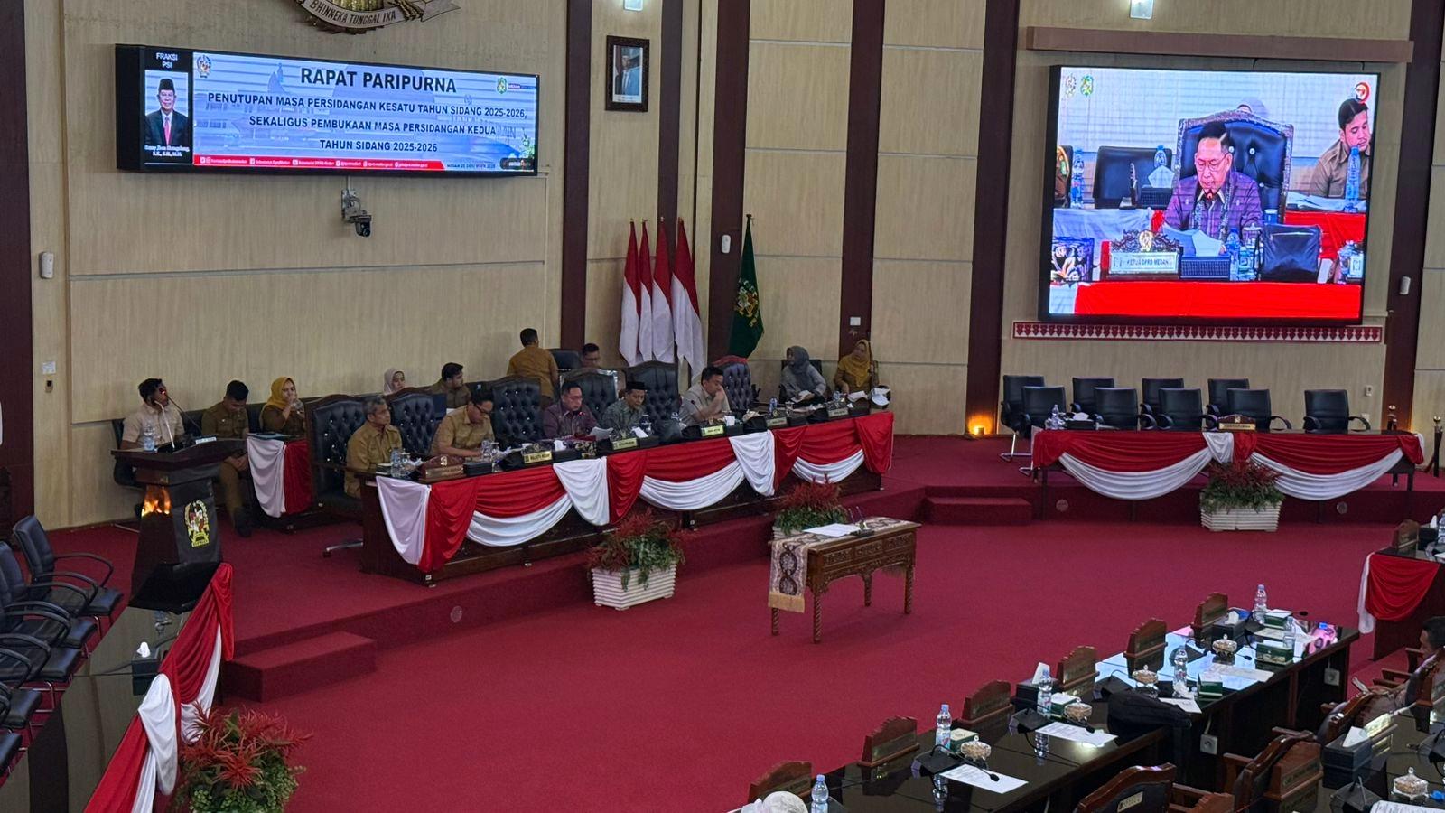 Fraksi-fraksi-sampaikan-pandangan-atas-perubahan.jpg