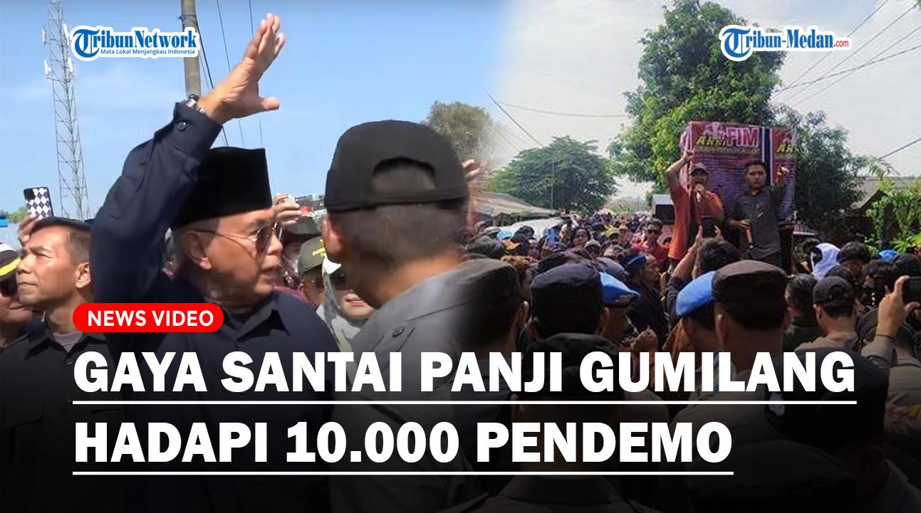 Gaya-Panji-Gumilang-saat-Didemo-10000-Orang-Sapa-Massa-Tandingan-Hingga-Acungkan-Jempol.jpg