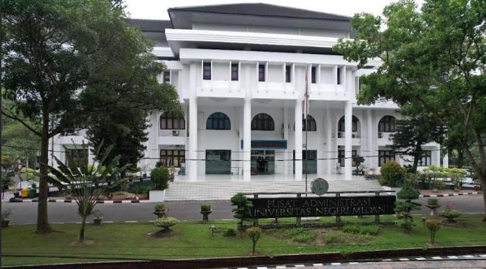 Gedung-Pusat-Administrasi-Universitas-Negeri-Medan_Program-Sekolah-Garuda_.jpg