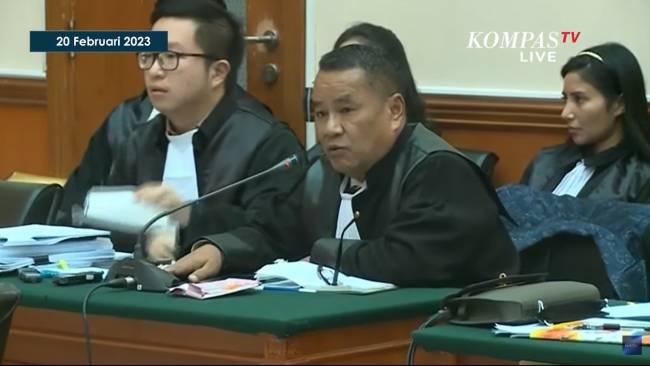 Hotman Paris Sela Hakim saat Bela Irjen Teddy Minahasa Terduga Jual Beli Sabu:Saya Lihat Jaksa Sambo