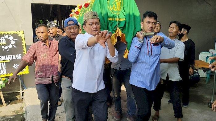 Ibu-dari-anggota-DPR-RI-ditemukan-meninggal-dunia-di-rumahnya.jpg