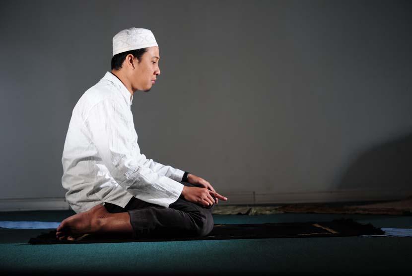 Ilustrasi-Sholat-Jamak.jpg