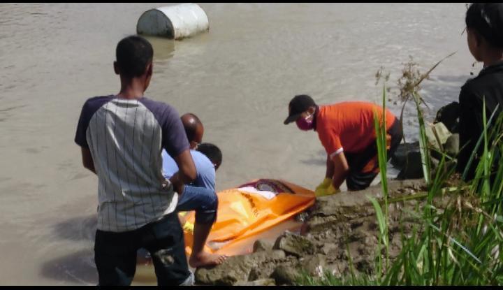 Jasad-MrX-bertato-ditemukan-warga-di-perairan-Sungai-Silau.jpg