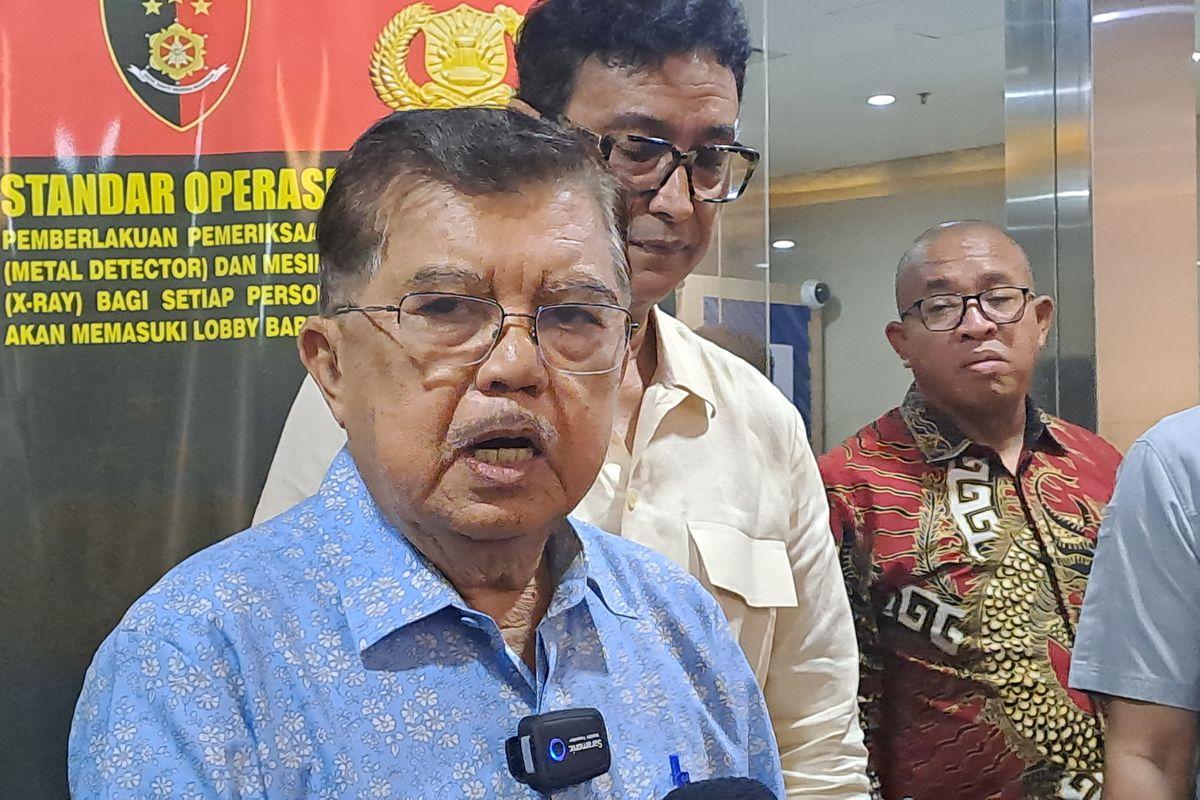 Jusuf-Kalla-ke-bareskrim.jpg