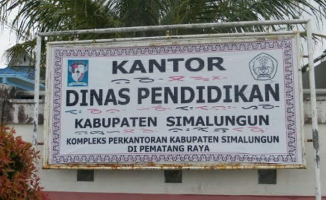 Kantor-Dinas-Pendidikan-Simalungun-di-Pematang-Raya.jpg