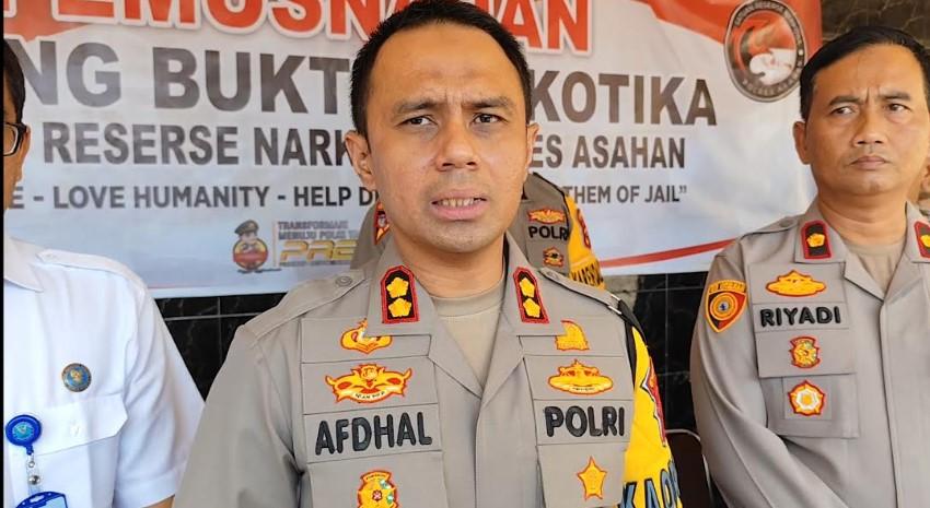 Kapolres-Asahan-AKBP-Afdhal-Junaidi-menerangkan-terkait-persiapan-mudik.jpg