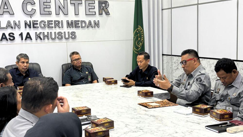 Kepala-BHP-Medan-bersama-jajaragfs.jpg