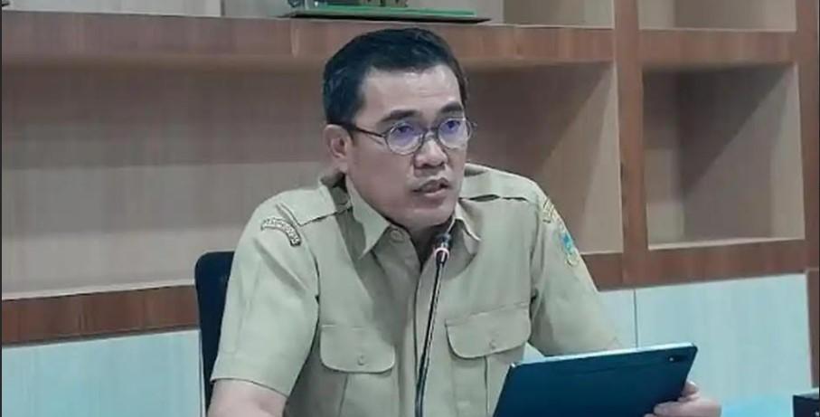 Kepala-DiskopUKM-Sumut-Naslindo-Sirait-yang-ditetapkan-tersangka.jpg