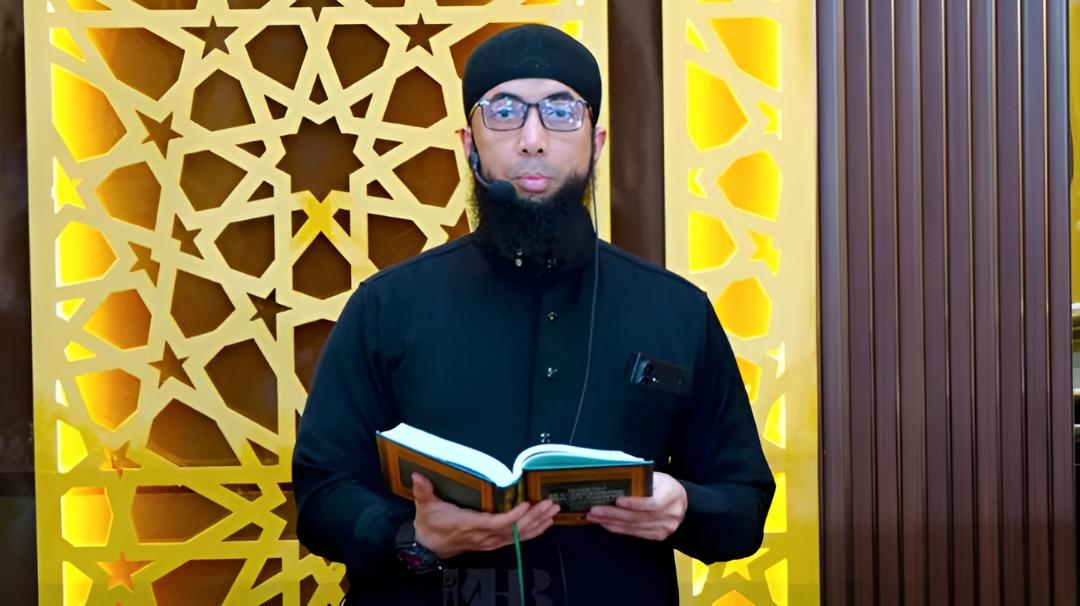 Khalid-Basalamah-Official.jpg