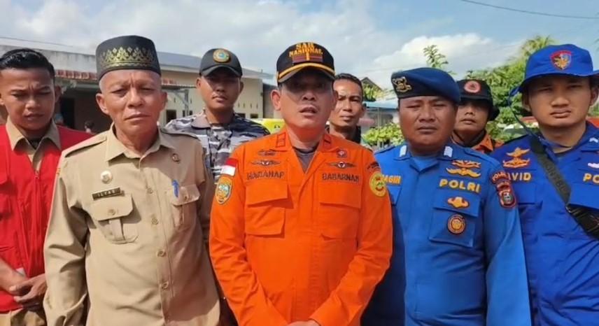 Komandan-Pos-Badan-SAR-Tanjungbalai-Asahan-menjelaskan-kronologi.jpg