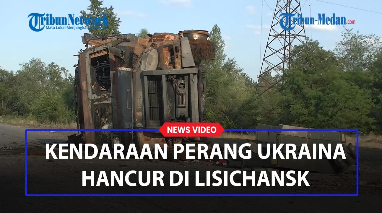 Kondisi-Jalanan-Lisichansk-Setelah-Pertempuran-Sengit-Banyak-Kendaraan-Perang-Ukraina-Yang-Hancur.jpg