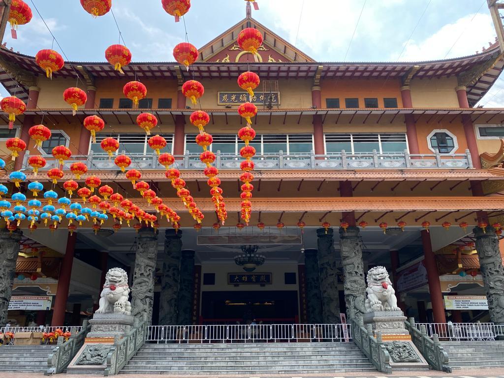 Kondisi-Vihara-Maitreya-Jelang-Imlek.jpg