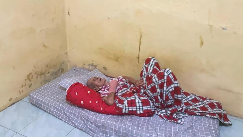 Kondisi-kakek-Nurdin-Lubis-yang-masih-terbaring-lemah-di-Rumah-Lansia-1.jpg