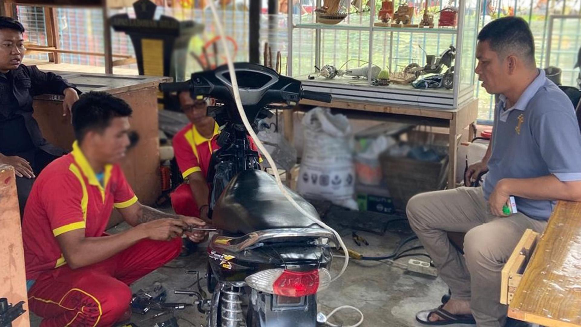 Lapas-Labuhan-Bilik-Bekali-Warga-Binaan-Keterampilan-Perbengkelan-Motor.jpg