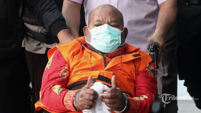 Lukas-Enembe-ditetapkan-tersangka-dalam-kasus-dugaan-suap.jpg