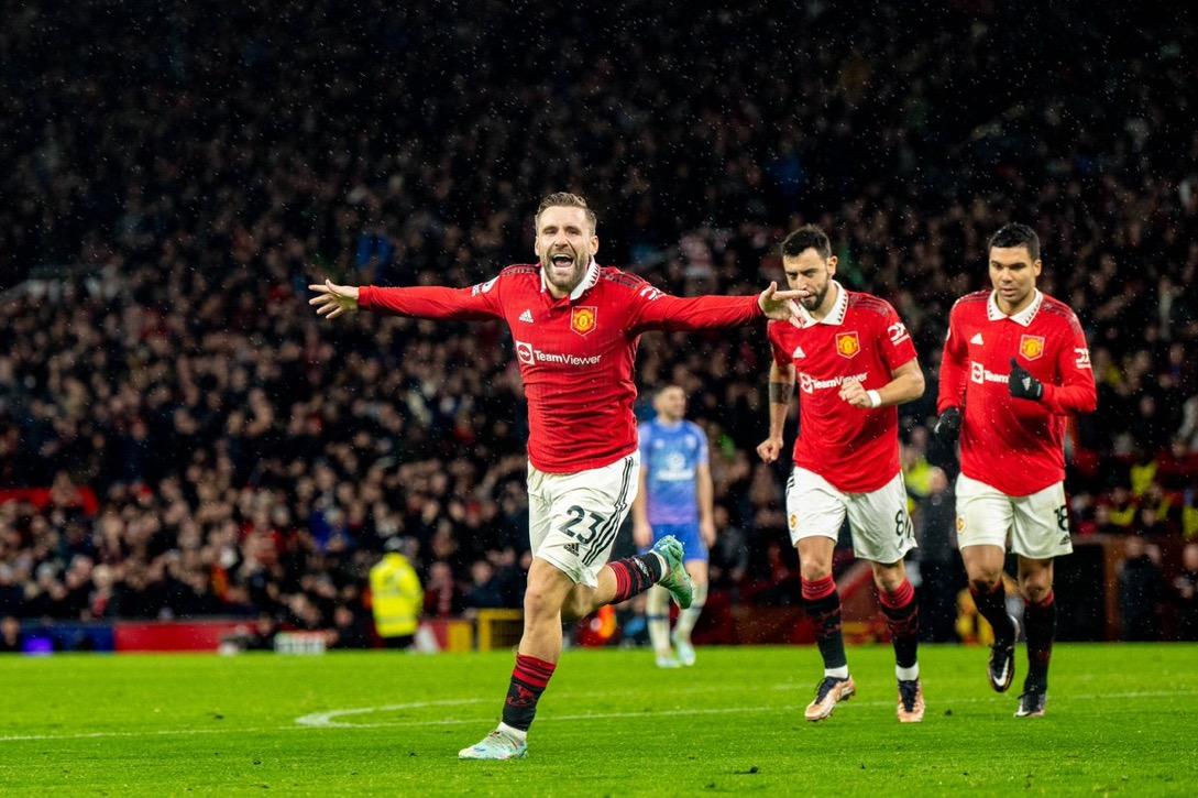 Luke-shaw-a-cetak-gol-MU.jpg