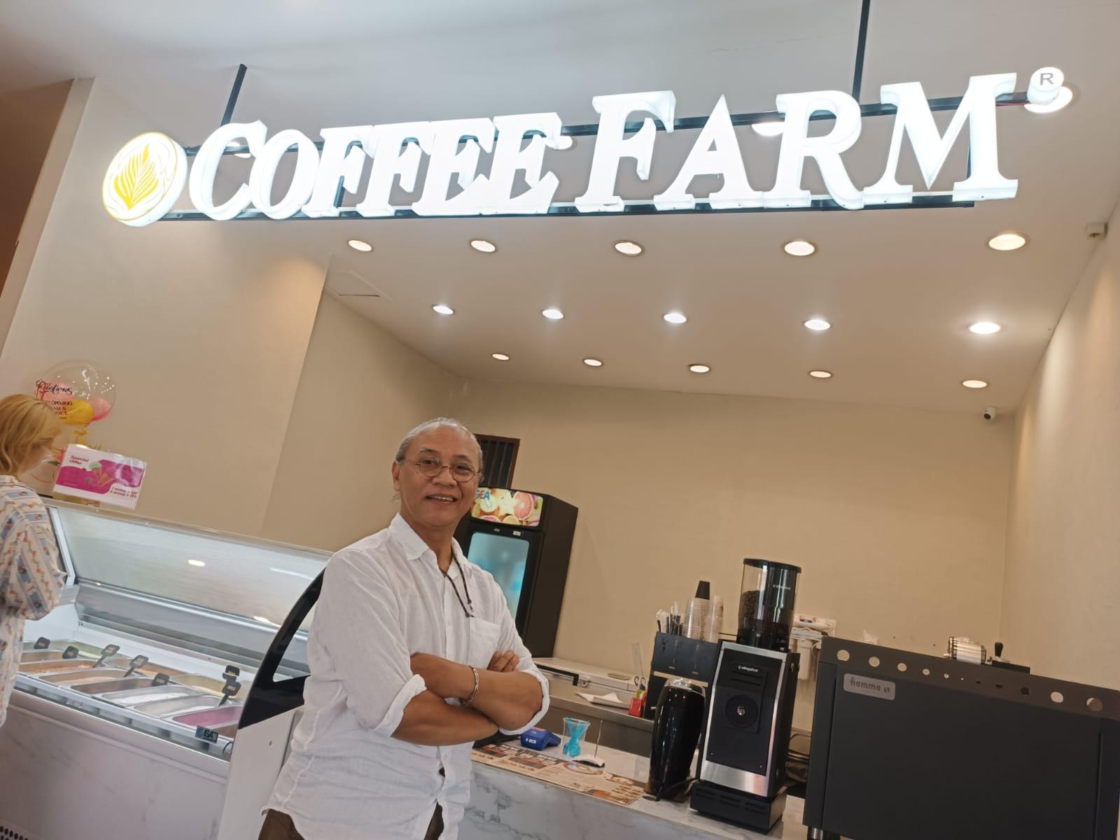 Keramahan Pelayanan dan Aneka Menu Bikin Nagih di Resto Krispy Choice, Harga Ramah di Kantong - Manager-Krispy-Choice.jpg