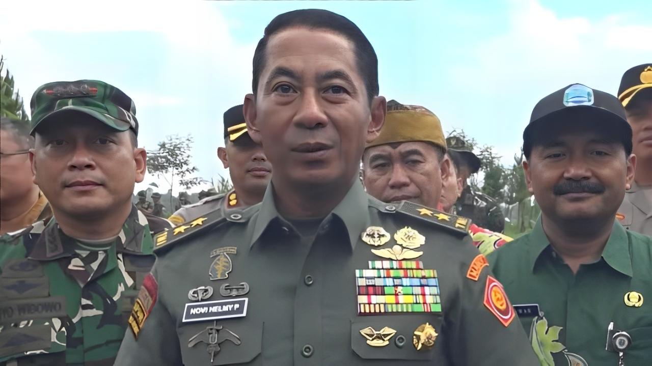 Mayjen-TNI-Novi-Helmy-Prasetya-Dirut-Bulog-TNI.jpg