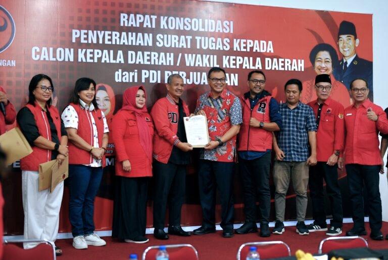 PDIP-mengeluarkan-surat-tugas-kepada-11-calon-Bupati-dan-Walikota-di-Sumatera-Utara-S.jpg