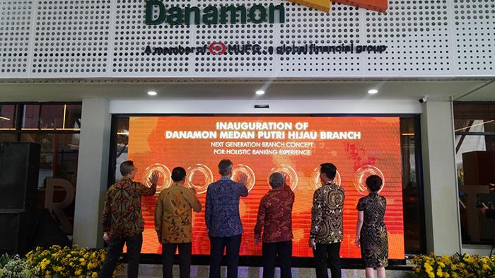 PT-Bank-Danamon-Indonesia-Tbk-meresmikan-Kantor-Cabangnya-di-Putri-Hijau-Medan.jpg