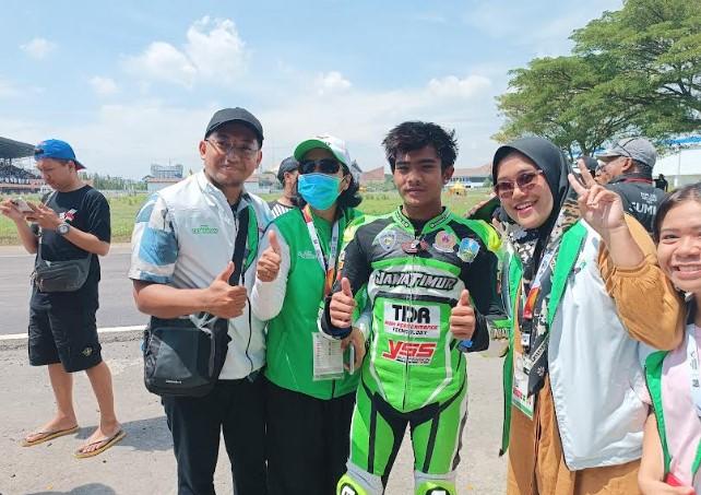 Pebalap-Jawa-Timur-Murobbil-Vitony-berhasil-meraih-podium-pertama.jpg