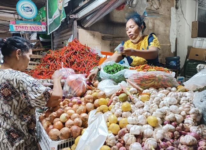 Pedagang-cabai-di-Pusat-Pasar-Medan.jpg